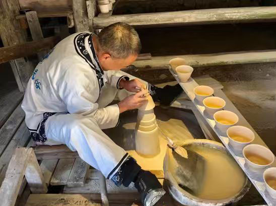 ろくろ成形体験